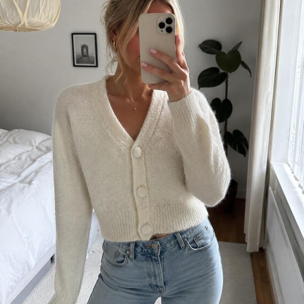 All In Favor Ivory Fuzzy Knit Cropped Cardigan Button Front Cozy XS